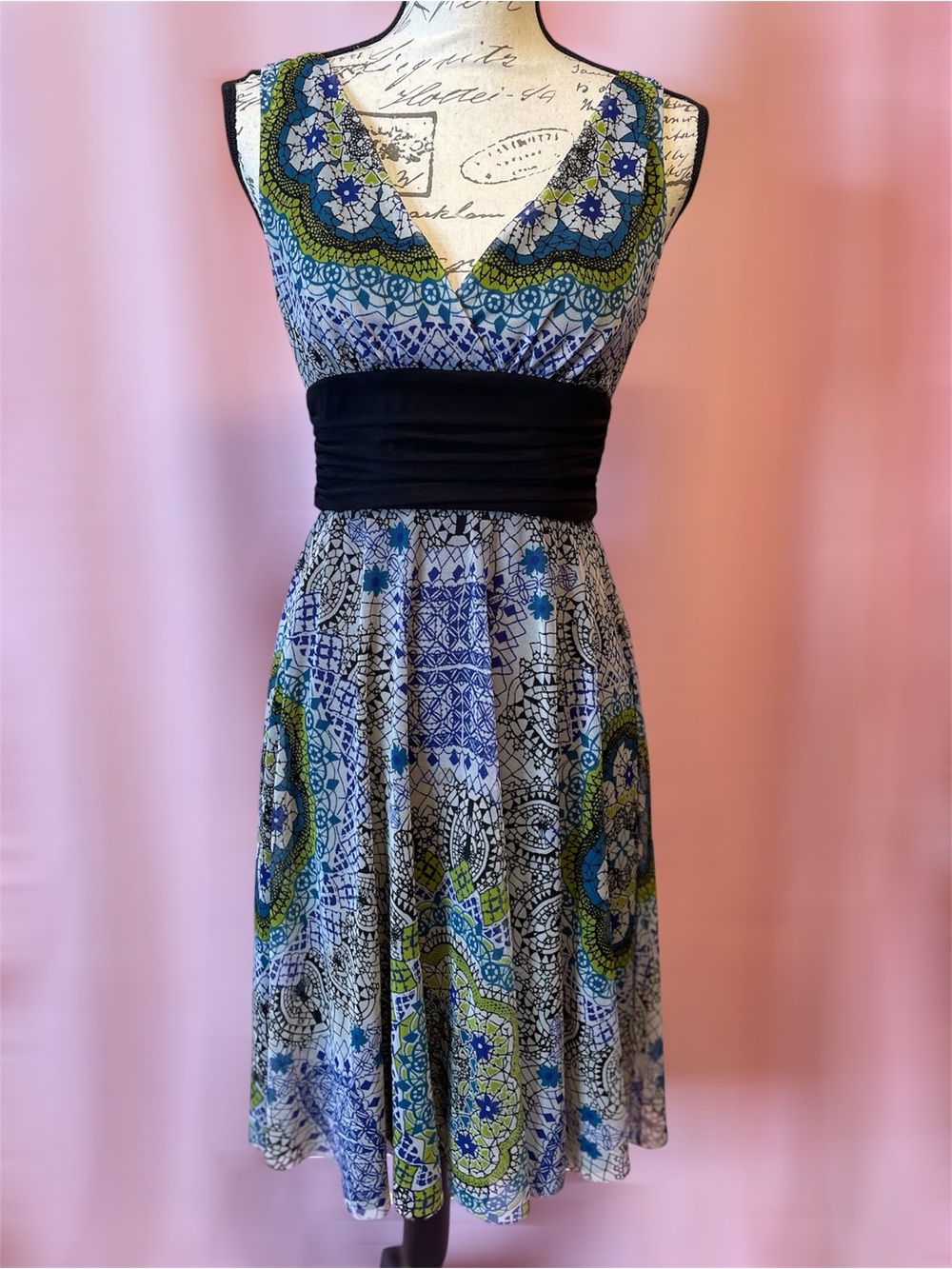 London Times Blue Mosaic Print Fit & Flare Dress Size 4